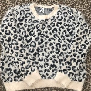 Mudd Leopard Print Sweater NWT